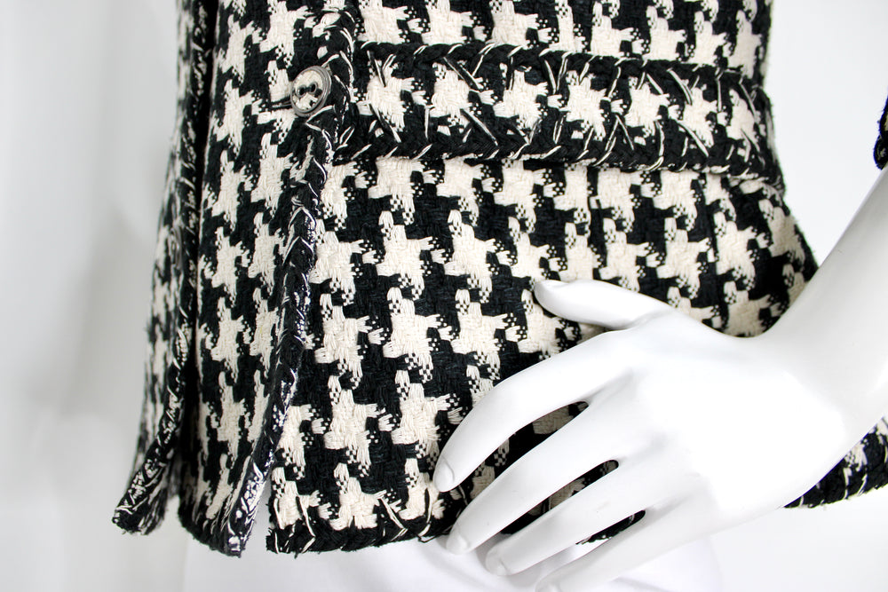 Chanel Black & White Houndstooth Tweed Jacket circa 2008