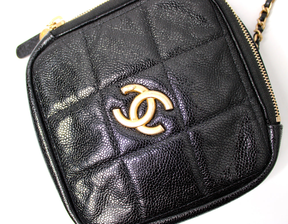 Chanel Black Quilted Caviar Leather Diamond Crossbody Handbag circa 2020