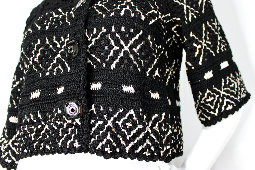 Oscar De La Renta Black & White Crochet Cropped Half-Sleeve Jacket