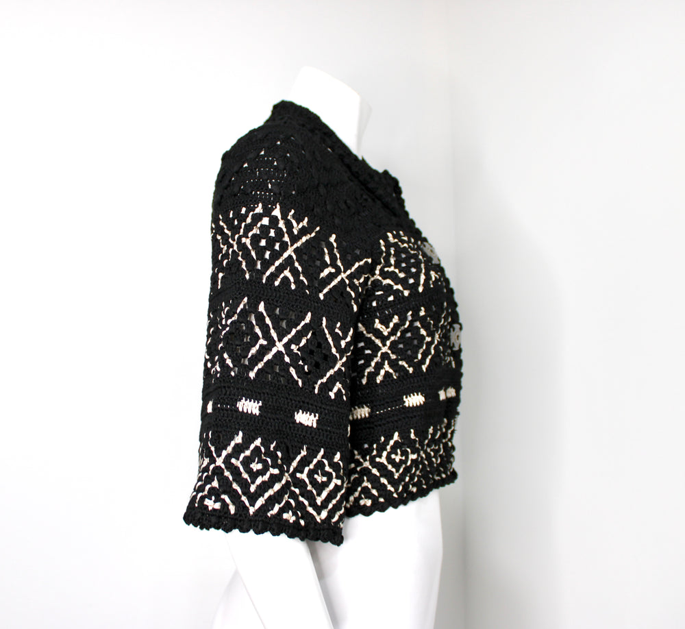 Oscar De La Renta Black & White Crochet Cropped Half-Sleeve Jacket