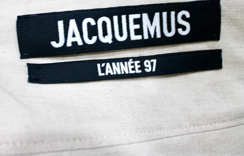 Jacquemus Beige L'ANNÉE 97 Asymmetric Cropped Button-Up Shirt