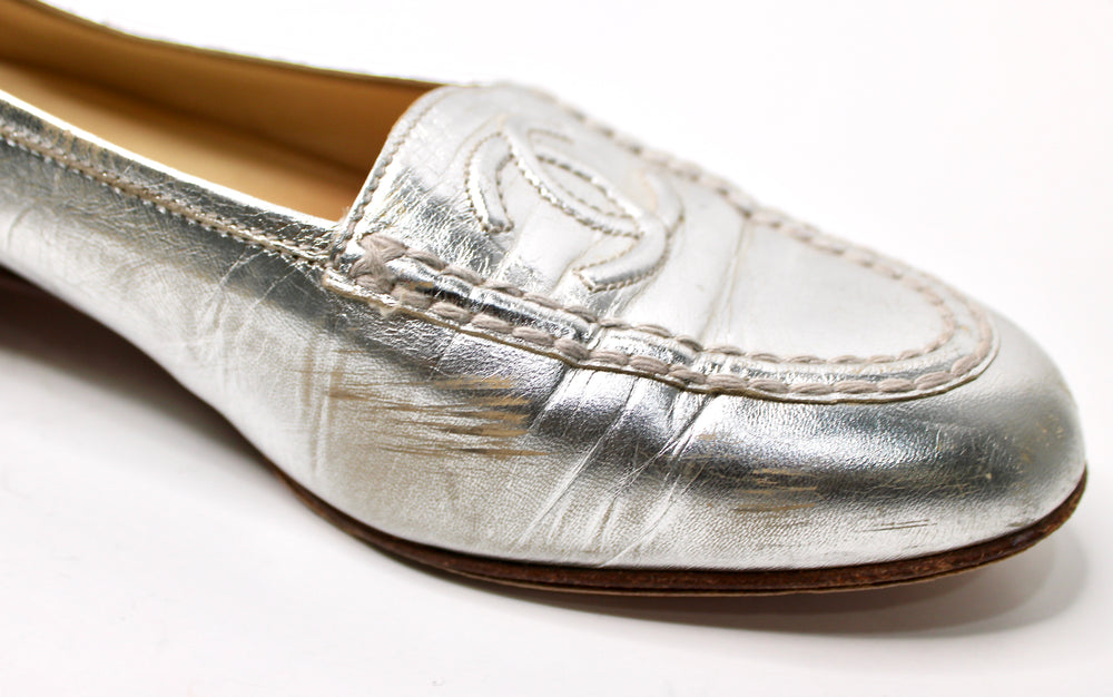 Chanel Silver Metallic Leather Interlocking CC Logo Loafers circa 1990s
