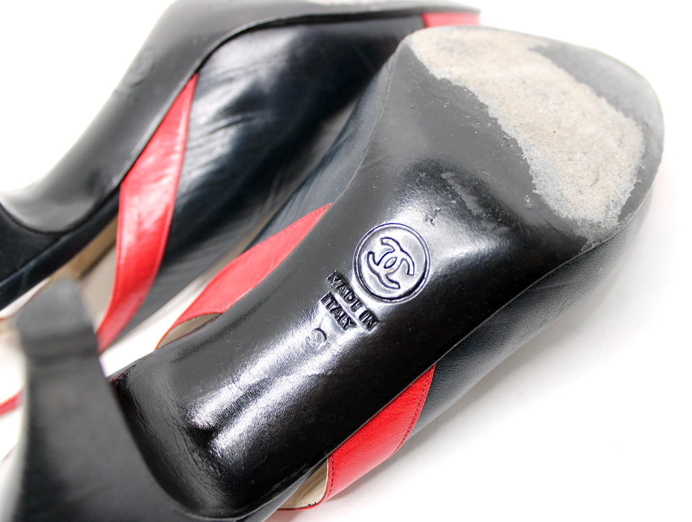 Chanel Navy Black & Red Cap Toe Leather Slingback Pumps
