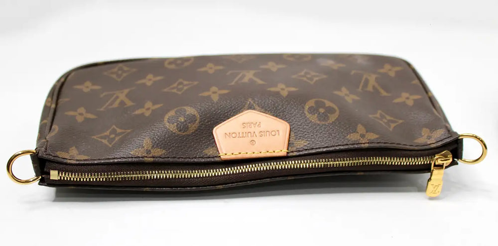 Louis Vuitton Monogram Multi Pochette Accessories With Green Strap