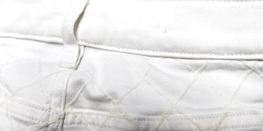 Chanel White Quilted Felt Denim High Rise Skinny Jeans With Zipper Details