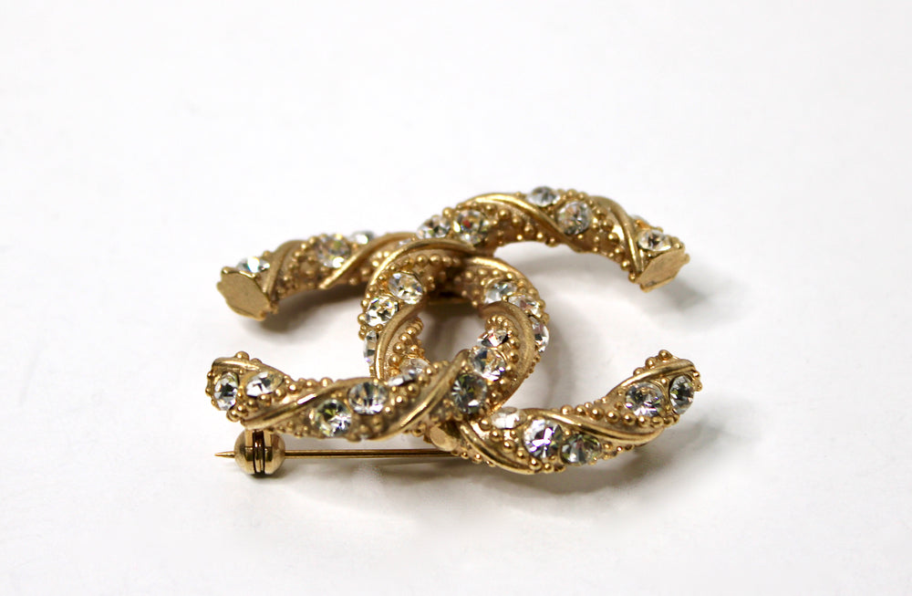 Chanel Gold-Tone Crystal Studded Interlocking CC Brooch circa 2009
