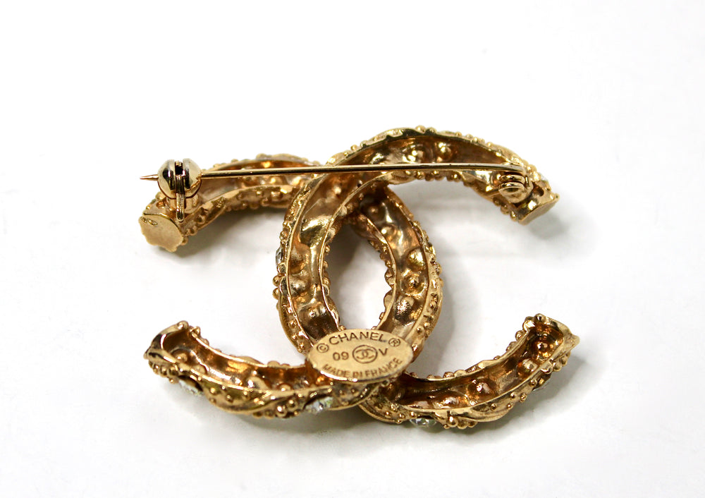 Chanel Gold-Tone Crystal Studded Interlocking CC Brooch circa 2009