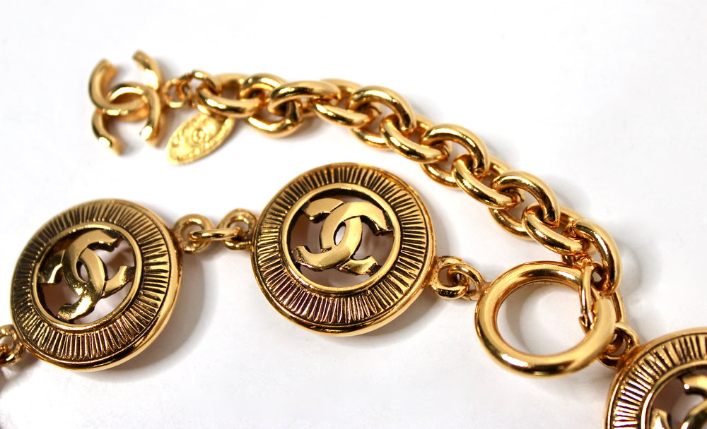 Chanel Interlocking CC Sunburst Medallion Necklace circa 1980s