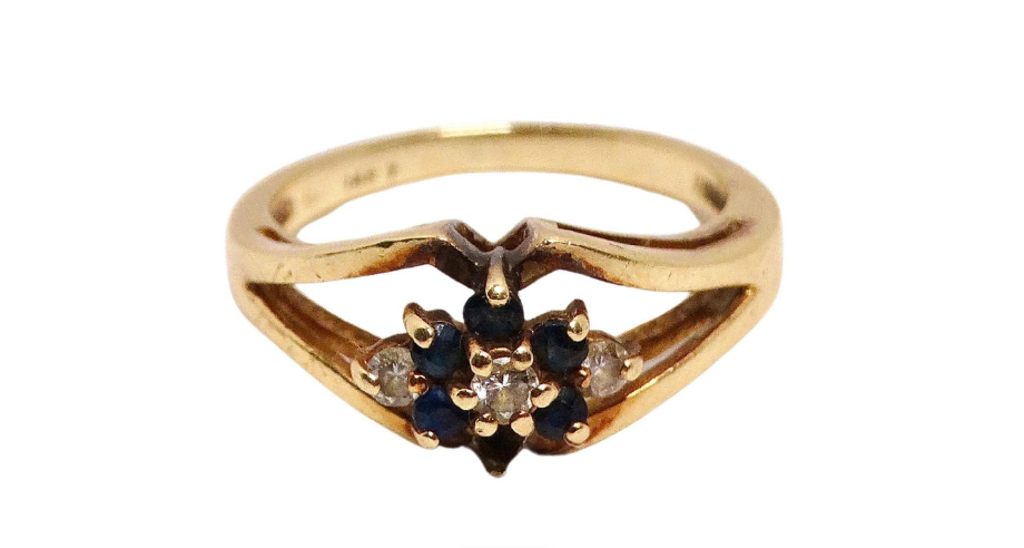 14k Gold 3 Natural Diamond and 5 Blue Sapphire Flower Ring Circa 1960s