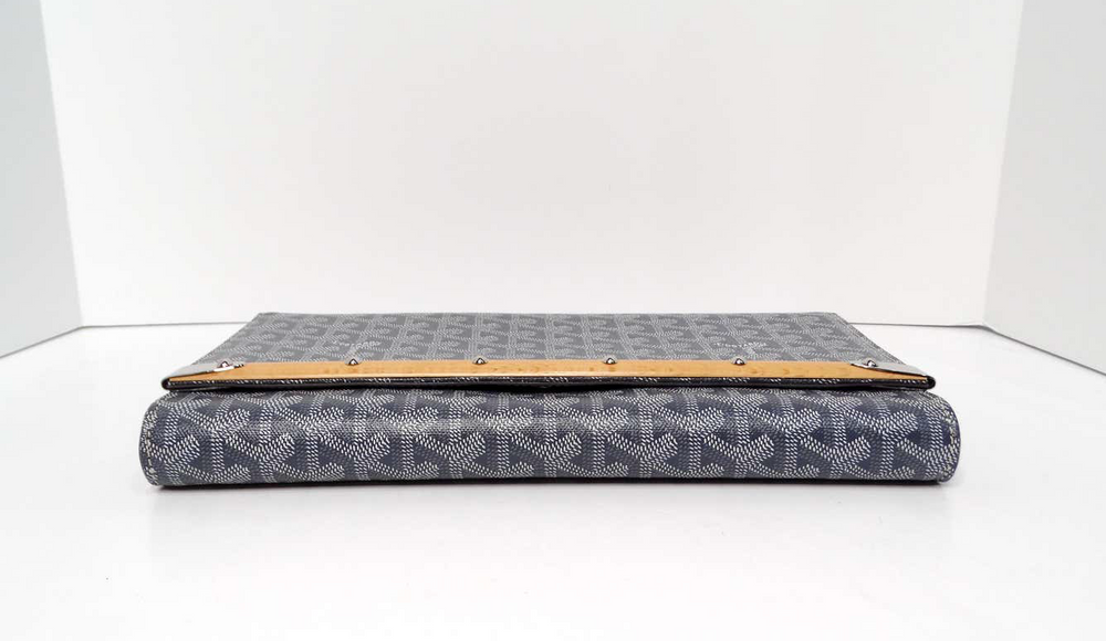 Goyard Monte Carlo Bois Clutch Grey