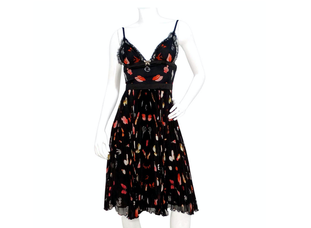 Alexander McQueen Lipstick Print Silk Pleated Midi Dress With Lace Detail