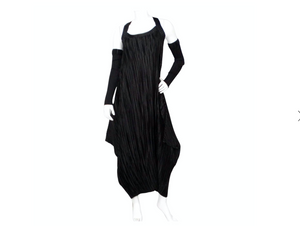 Mashiah Arrive 2000s Black Pleated Maxi Dress With Arm Sleeves