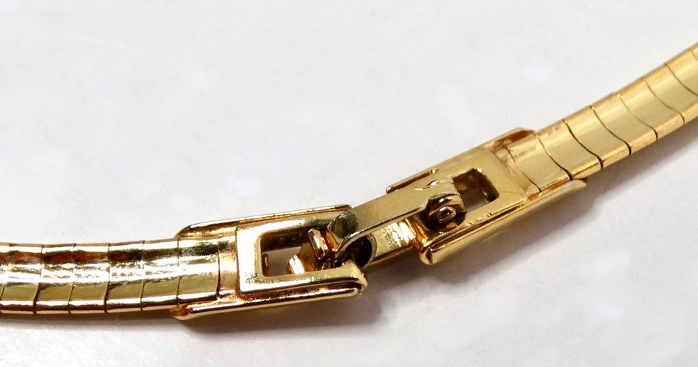 14k Italian Yellow Gold Omega Necklace circa 1980s