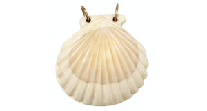 14k Gold Scallop Shell Necklace Pendant circa 1970s