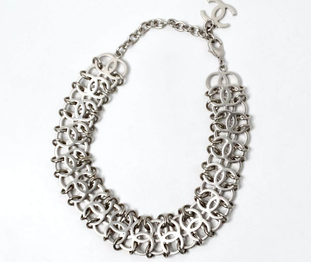 Chanel Silver-Tone Interlocking CC Chain Necklace 2016