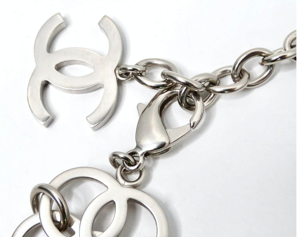 Chanel Silver-Tone Interlocking CC Chain Necklace 2016