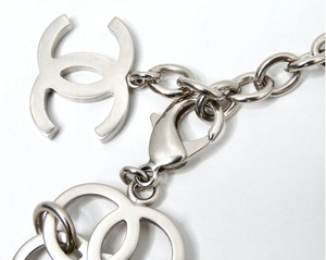 Chanel Silver-Tone Interlocking CC Chain Necklace 2016