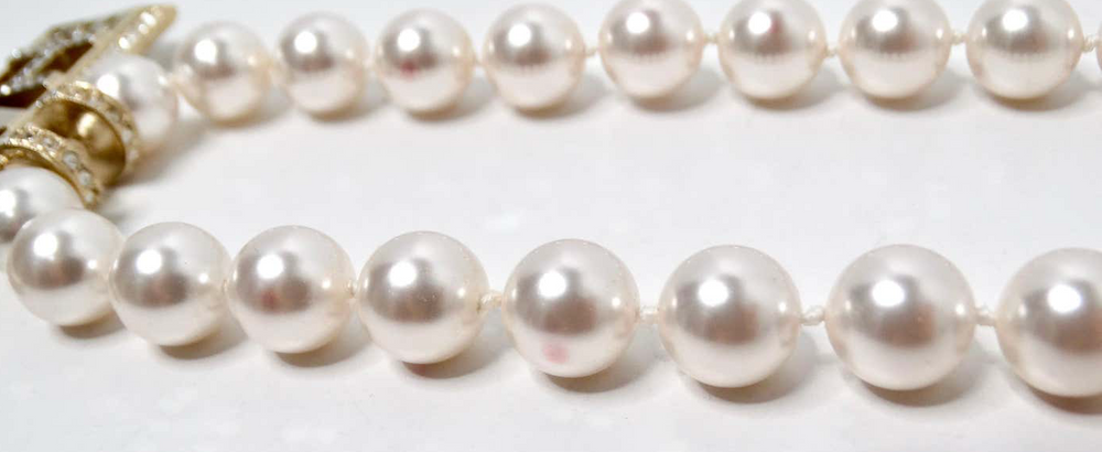 Chanel x Pharrell Williams Crystal Logo Costume Pearl Necklace 2019