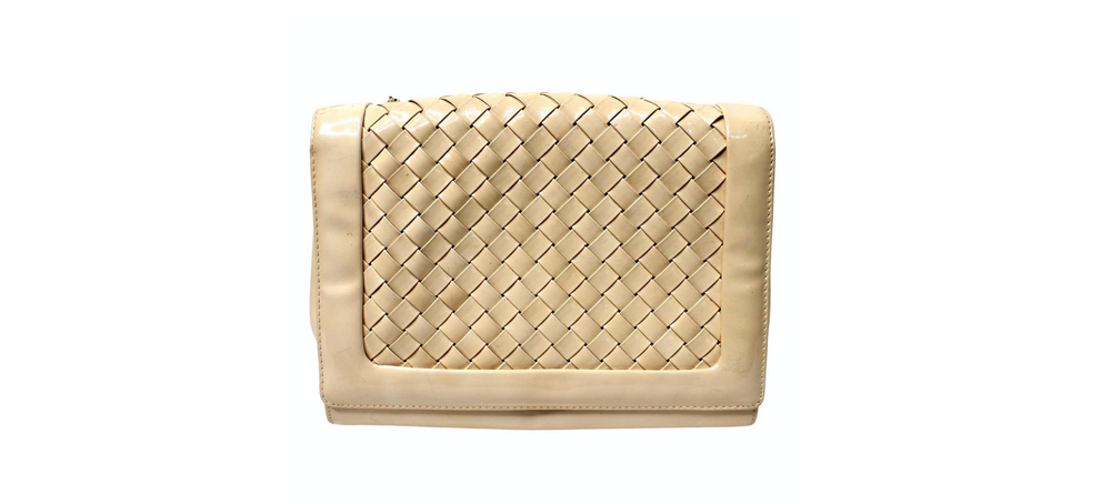 Bottega Veneta Beige Intrecciato Patent Leather Crossbody Handbag circa 1960s