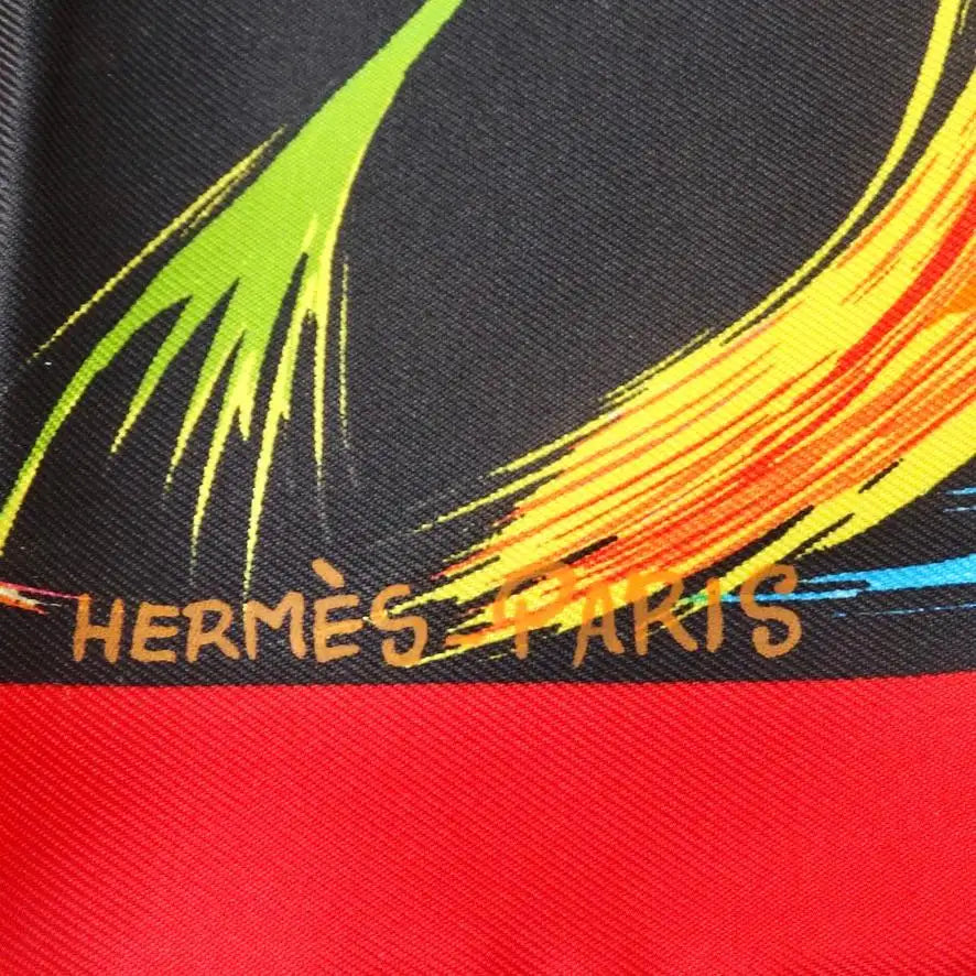 Hermès Silk Carré 45 ‘La Tour Eiffel S’Envole Scarf