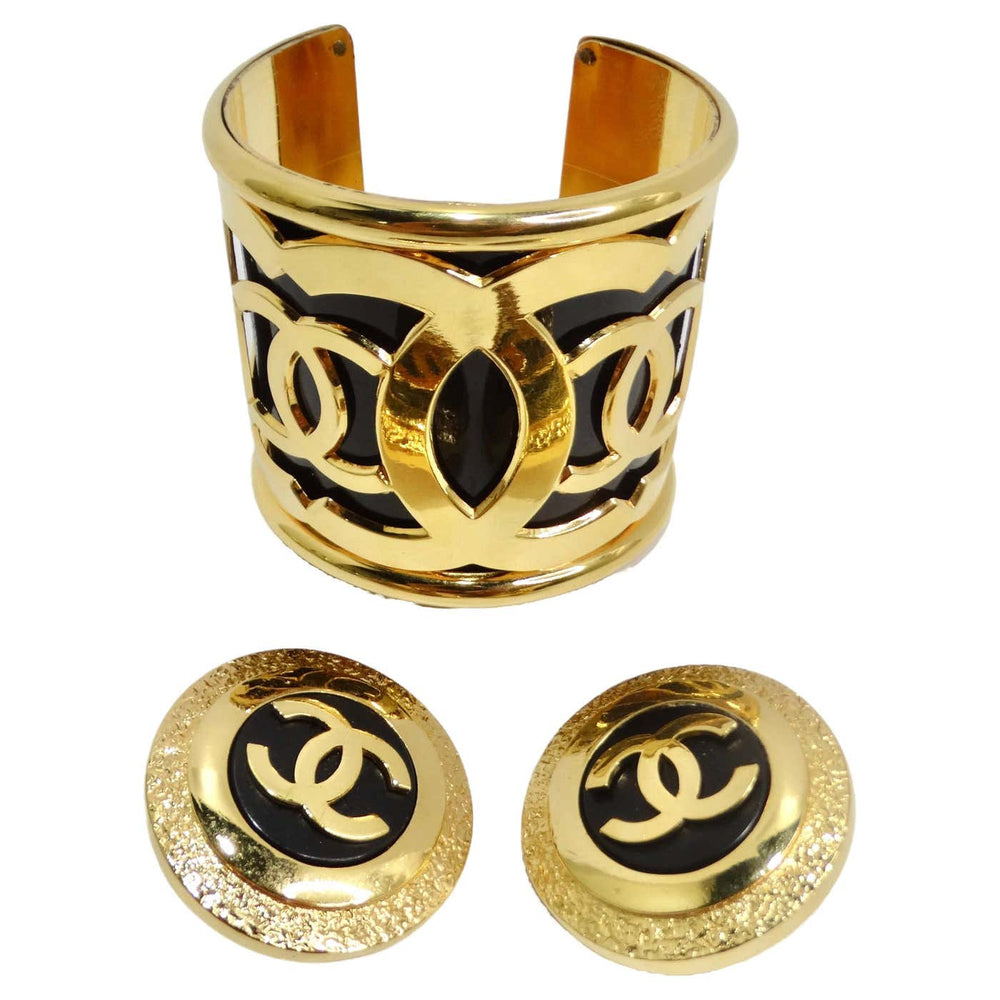 Chanel CC 1990s Gold and Black Earrings and Bracelet Set – Vintage by Misty