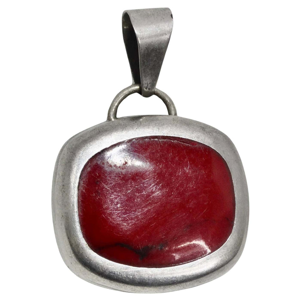 1970s Silver Native American Strong Red Carnelian Stone Pendent