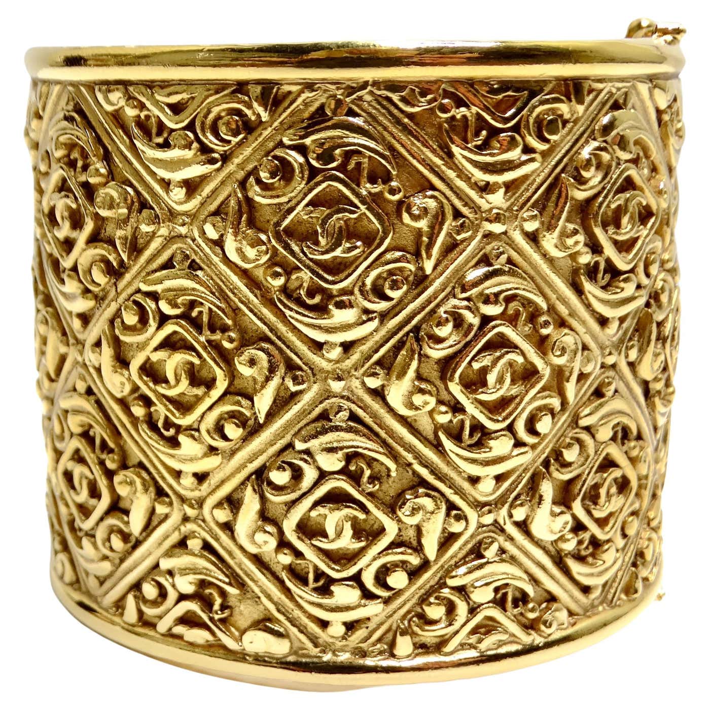 アクセサリー CHANEL vintage bangle made in France Authentic Vintage Chanel Cuff Bracelet | eBay
