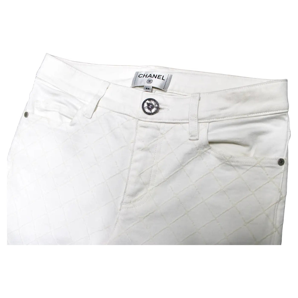 Chanel White Quilted Felt Denim High Rise Skinny Jeans With Zipper Details