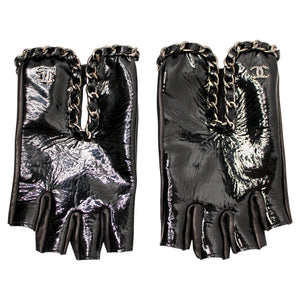 Chanel Black Patent Leather Fingerless Gloves With Silver-Tone
