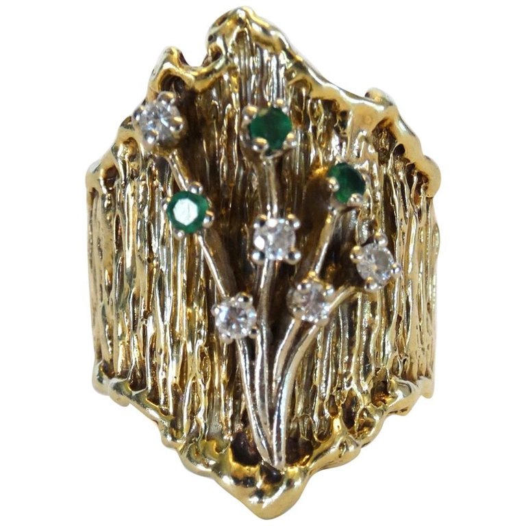 1970s 14k Floral Ring with Diamonds and Emeralds