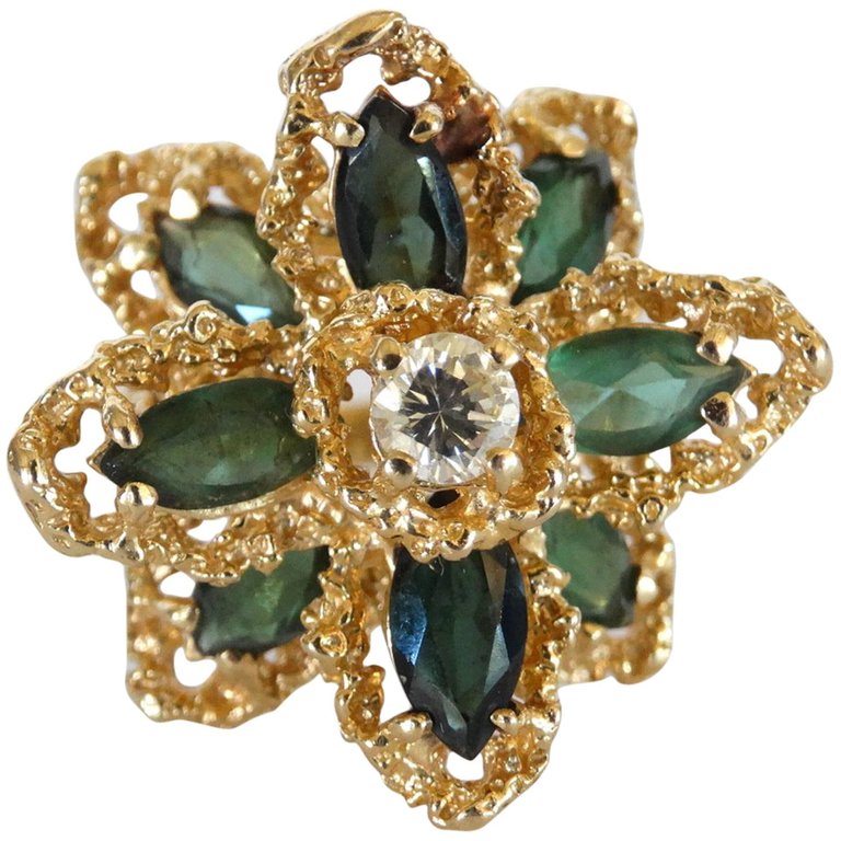 1970s 3 Carat Green Tourmaline Flower Ring with Diamond