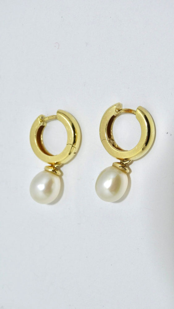Fresh Water Pearl 14k Gold Dangle Earrings