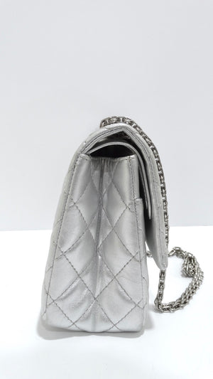 Chanel Metallic Silver Quilted Aged Calfskin Jumbo Chain Single