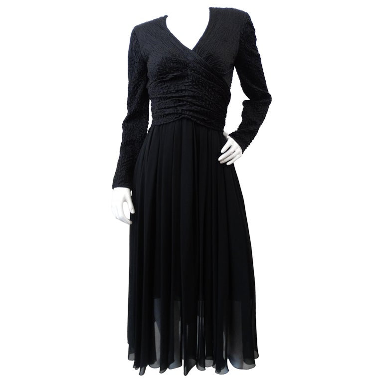 Vintage black Chanel evening gown  Vintage chanel dress, Vintage dresses,  Tulle evening dress