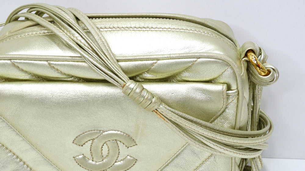 Chanel Vintage Gold Metallic CC Tassel Crossbody Bag – Vintage by Misty