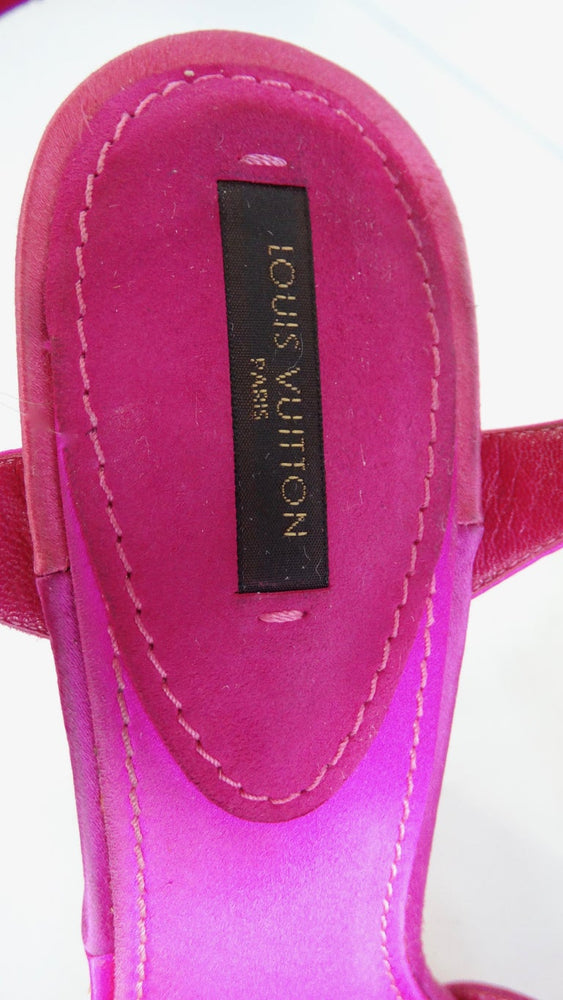 Louis Vuitton Fuchsia Satin Heels With Textured Gold Heel – Vintage by Misty