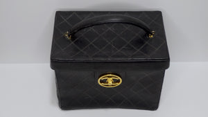 Chanel Vintage Vanity Bag Black Leather ref.37119 - Joli Closet