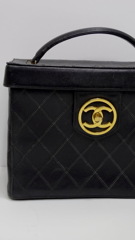 Chanel Creme Quilted Caviar Mini Vanity Case, myGemma, DE