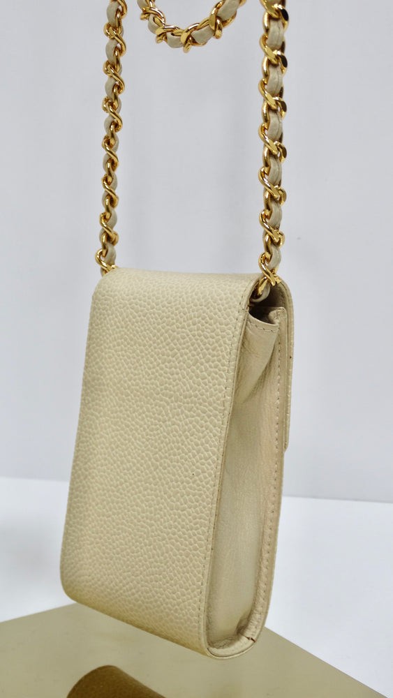 Chanel Vintage Cream Caviar Leather Chain Pouch – Vintage by Misty