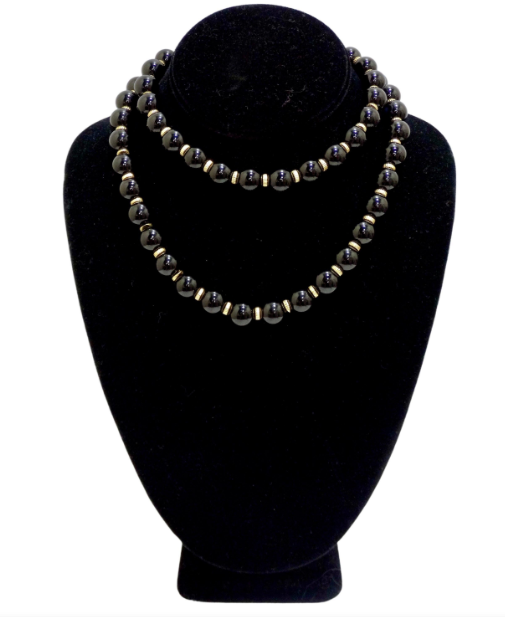 Beautiful 585 14K Gold Black Beaded Necklace Signed H in an Oval - Ruby Lane