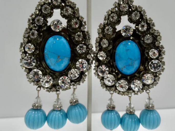Vrba Turquoise Chandelier Earrings